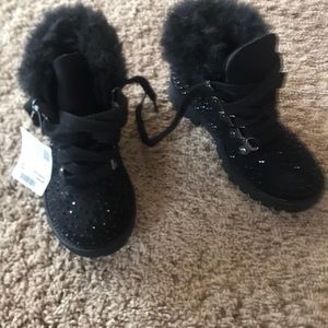 Nwt little girls size 12 justice ankle boots
